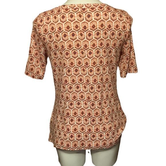 FREEāTalbotsāWomen'sĀ Weekendā TeeāMedium - Picture 2 of 3